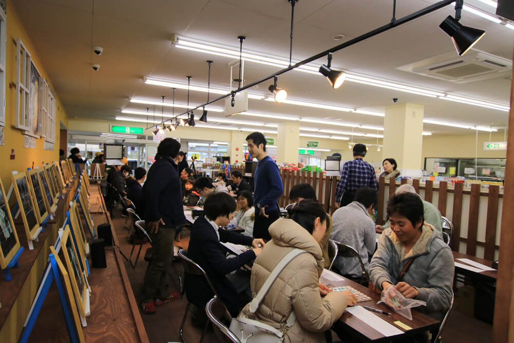 第一回マルナカマルシェ 町の仲間とつくる手作りイベント