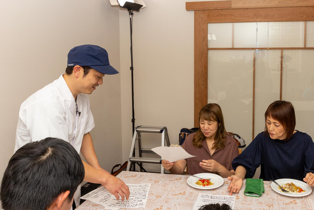 マルナカ魚さばき講座〜真あじ3枚おろし〜　多治見ながせ商店街ヒラクビルキッチン